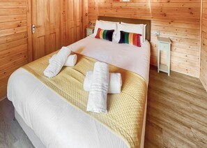 2 bedrooms, WiFi (free)