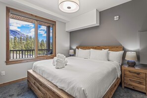 1 bedroom, iron/ironing board, WiFi, bed sheets - Spring Creek Vacations 1 BR Condo 205TM (Canmore)