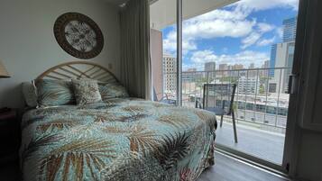 Tabla de planchar con plancha, cuna de viaje y wifi gratis