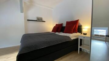 Dilengkapi dengan perabotan berbeda-beda