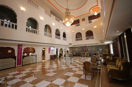 Lobby. Regenta Shyam Resort