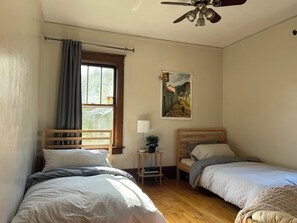 2 Schlafzimmer, Bügeleisen/Bügelbrett, WLAN, Bettwäsche