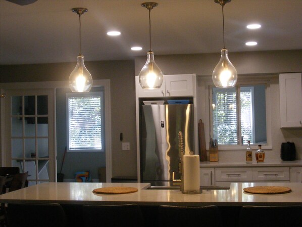 مناشف ورقية