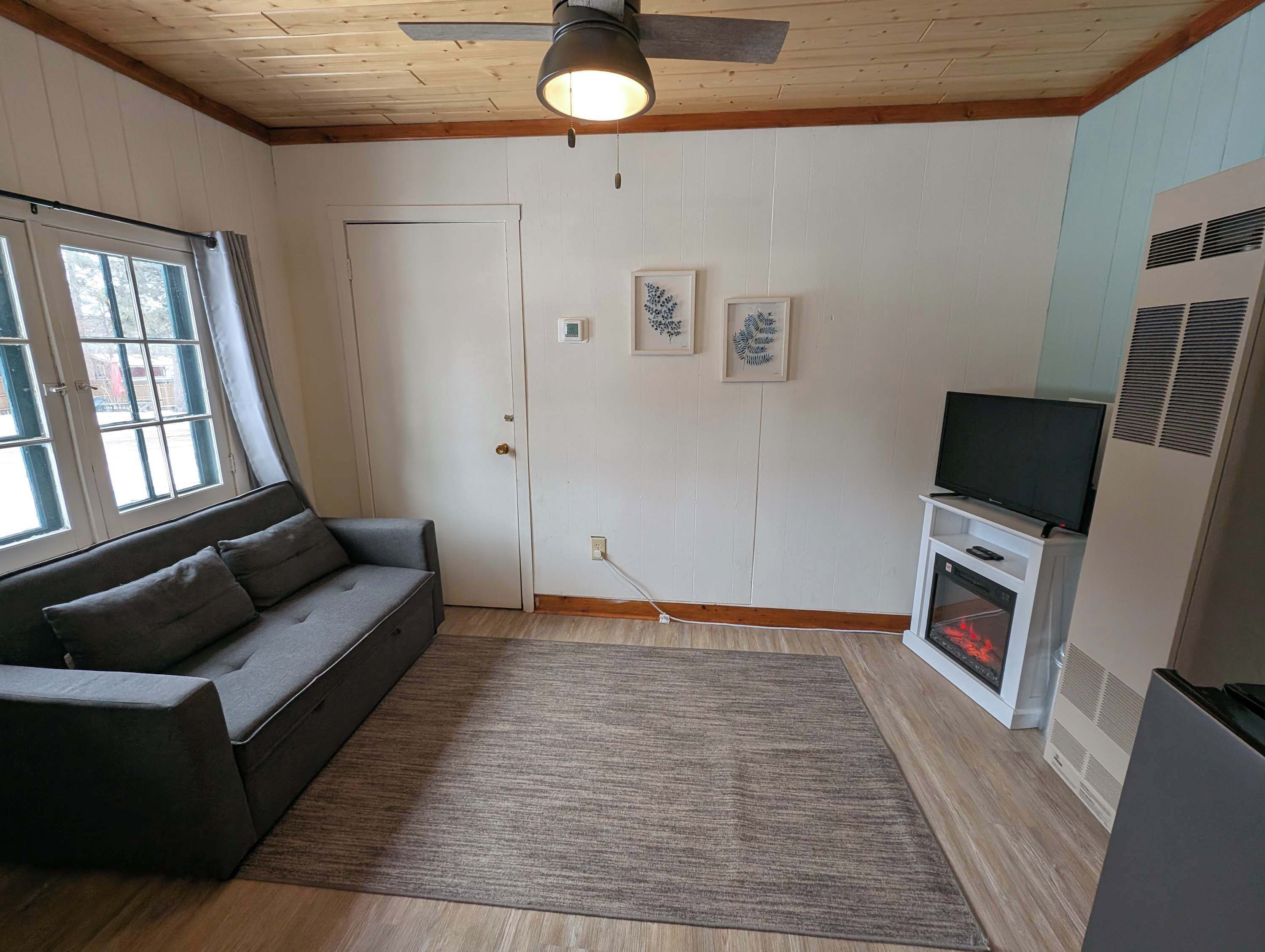 Smart-TV, Kamin
