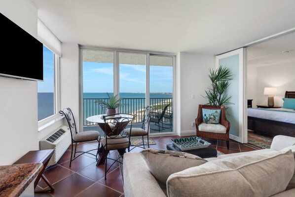 Unclassified image, 1 of 44, button