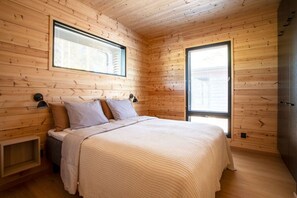 Lit parapluie, Wi-Fi gratuit, draps fournis