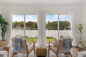 Interior - Lakefront Luxury Rental (Brunswick)