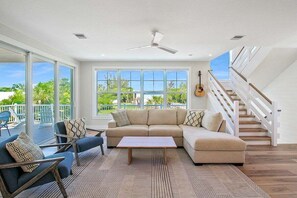 Smart TV - Luxurious 4BR pool home on Longboat Key | Steps to the beach - Longboat Dream (Longboat Key)