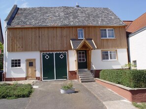 Exterior - Apartment 'Ferienhaus Kaline' with Private Terrace, Private Garden and Wi-Fi (Grebenhain)