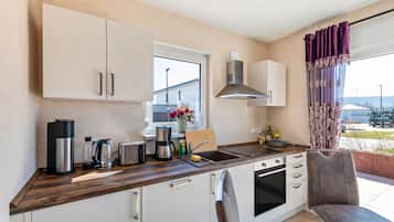 Réfrigérateur, four, plaque de cuisson, lave-vaisselle