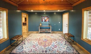 Interior - Entire Teton Crest Lodge Sleeps 30. Hot tub, views (Tetonia)