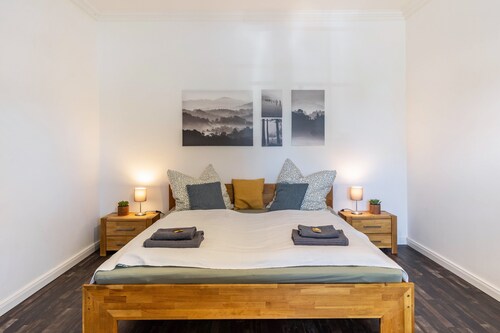 Ferienhaus Optikstadt Rathenow mit Terrasse, Kamin, Smart TV, WLAN und Parkplatz nahe Havel
