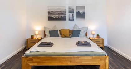 Ferienhaus Optikstadt Rathenow mit Terrasse, Kamin, Smart TV, WLAN und Parkplatz nahe Havel