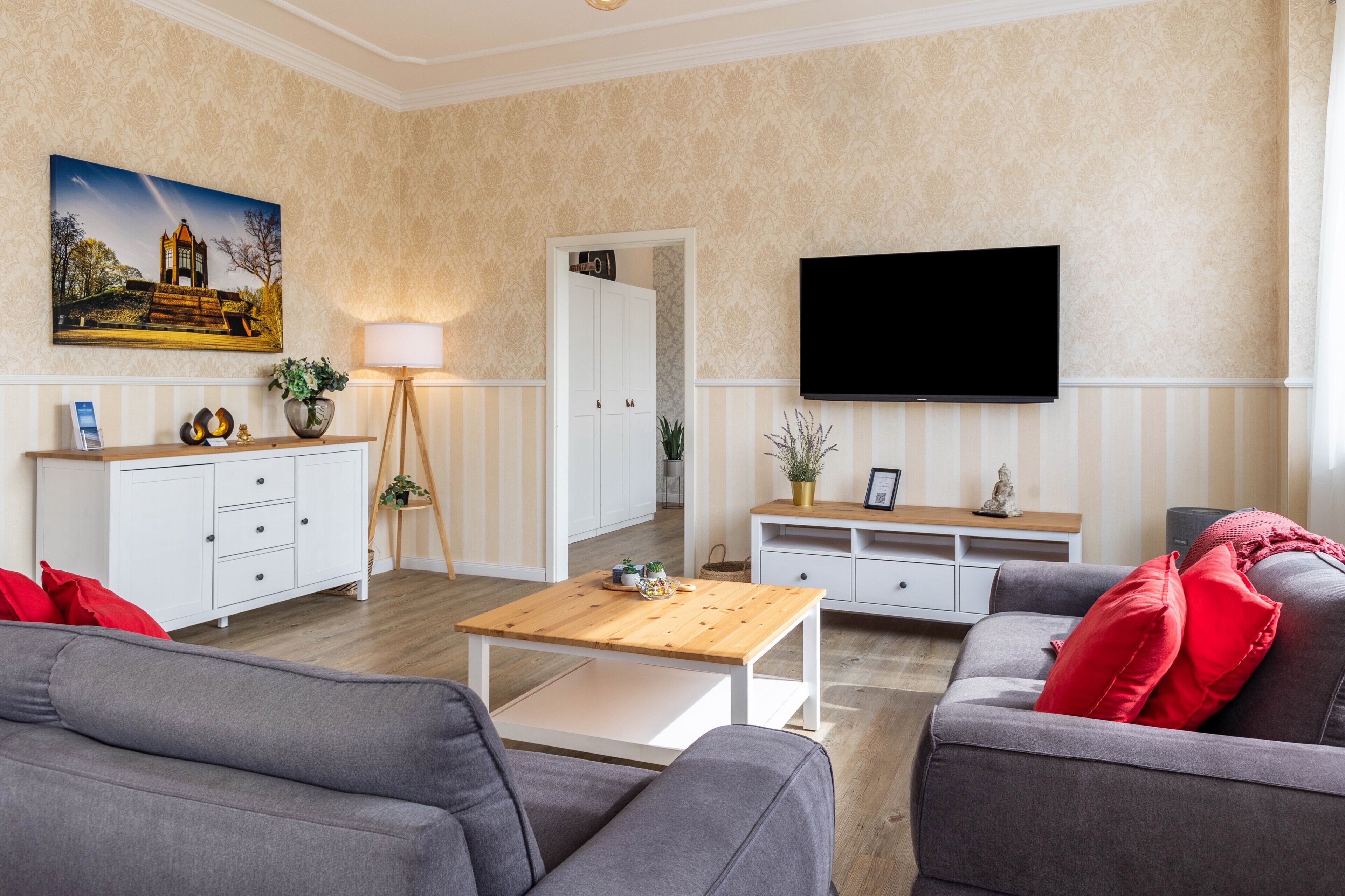 Télévision, cheminée