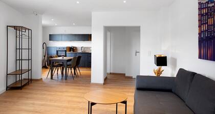 Ferienwohnung 'Neue Wohnung In Zentraler Lage' mit Balkon und WLAN