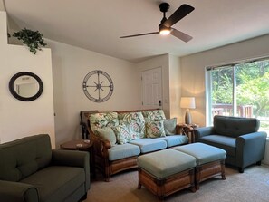 TV - Peace & Quiet at the Dodge House (Brookings)