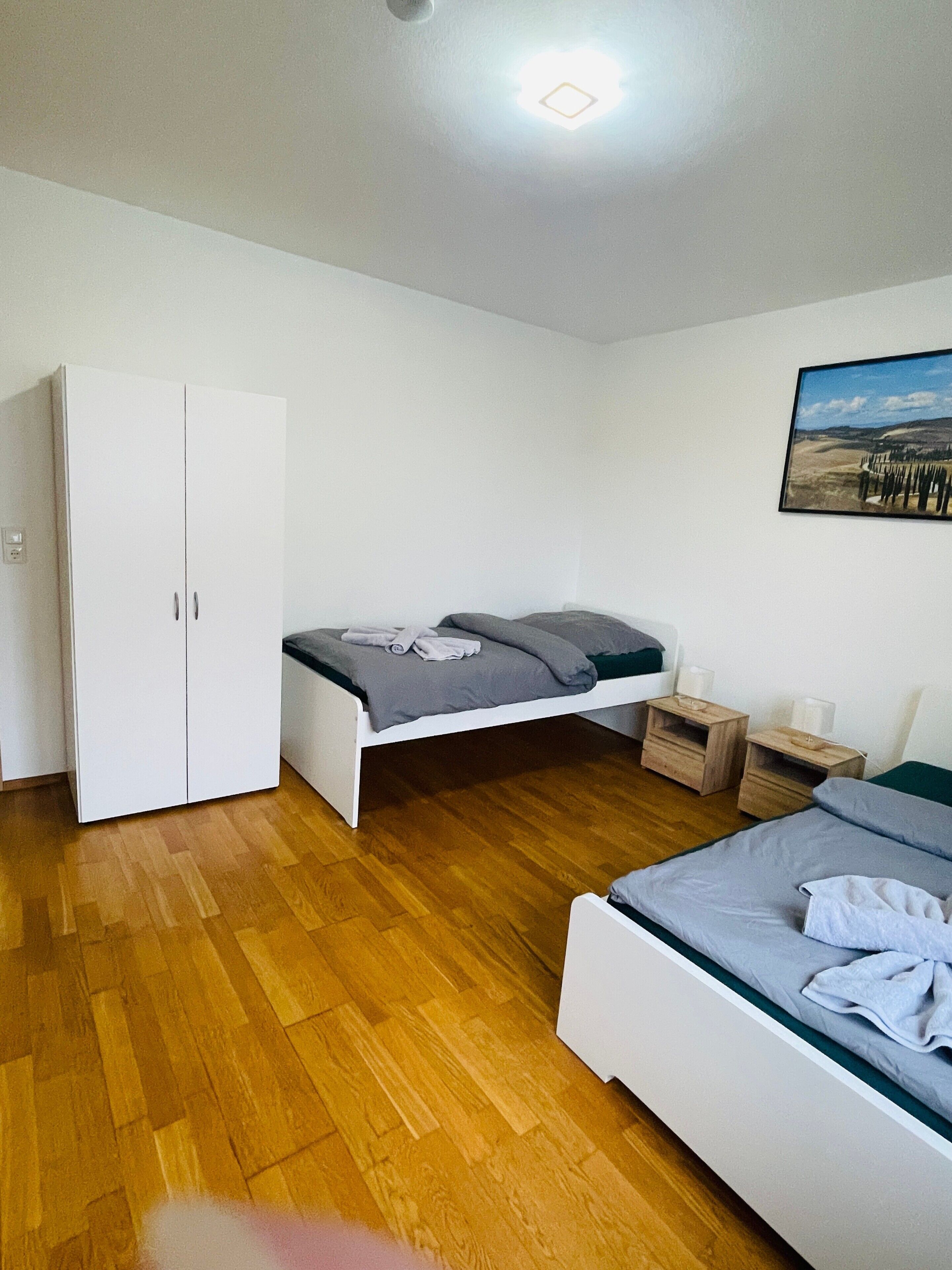 4 habitaciones, wifi gratis y ropa de cama 