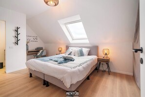 4 chambres, bureau, lit parapluie, Wi-Fi