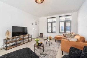 Télévision, espaces bureaux