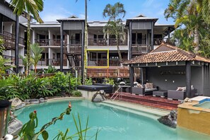 Outdoor pool, a heated pool