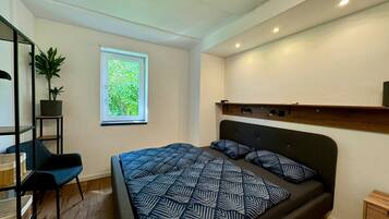 1 chambre, bureau, Wi-Fi gratuit, draps fournis