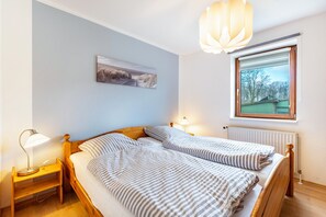 3 chambres, fer et planche à repasser, Wi-Fi gratuit