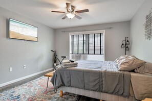 2 chambres, fer et planche à repasser, lit parapluie, Wi-Fi