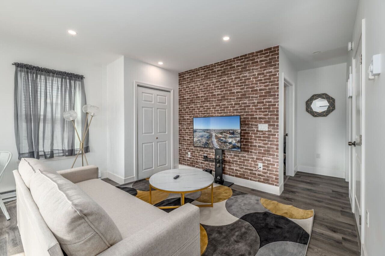 Fresh Riverfront | Washer & Dryer On-Site