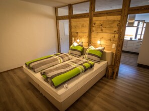 1 camera, Wi-Fi gratuito, lenzuola