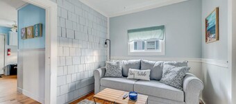 Old Orchard Beach Retreat | 2BD Cottage