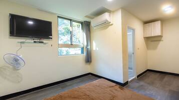 Classic Double Room, Mountain View | Free WiFi