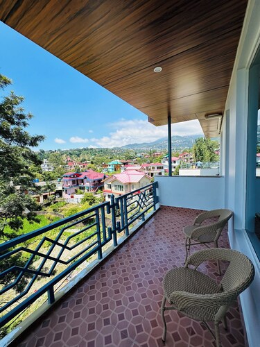 Staycation By Him Holiday Ventures