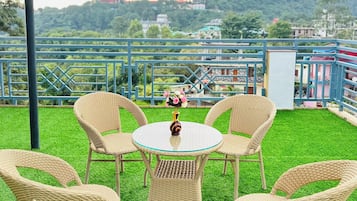 Premium Family Suite With Terrace garden