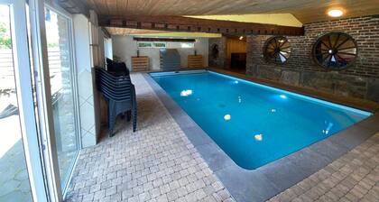 Geräumige Waimes Villa