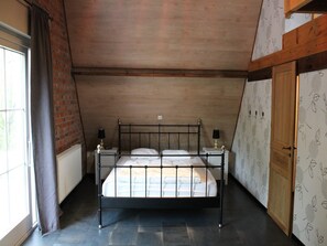 5 bedrooms, WiFi