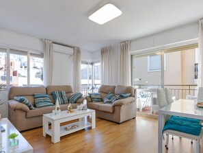 TV - Beachside Apartment Rincon (RINCON DE LA VICTORIA)