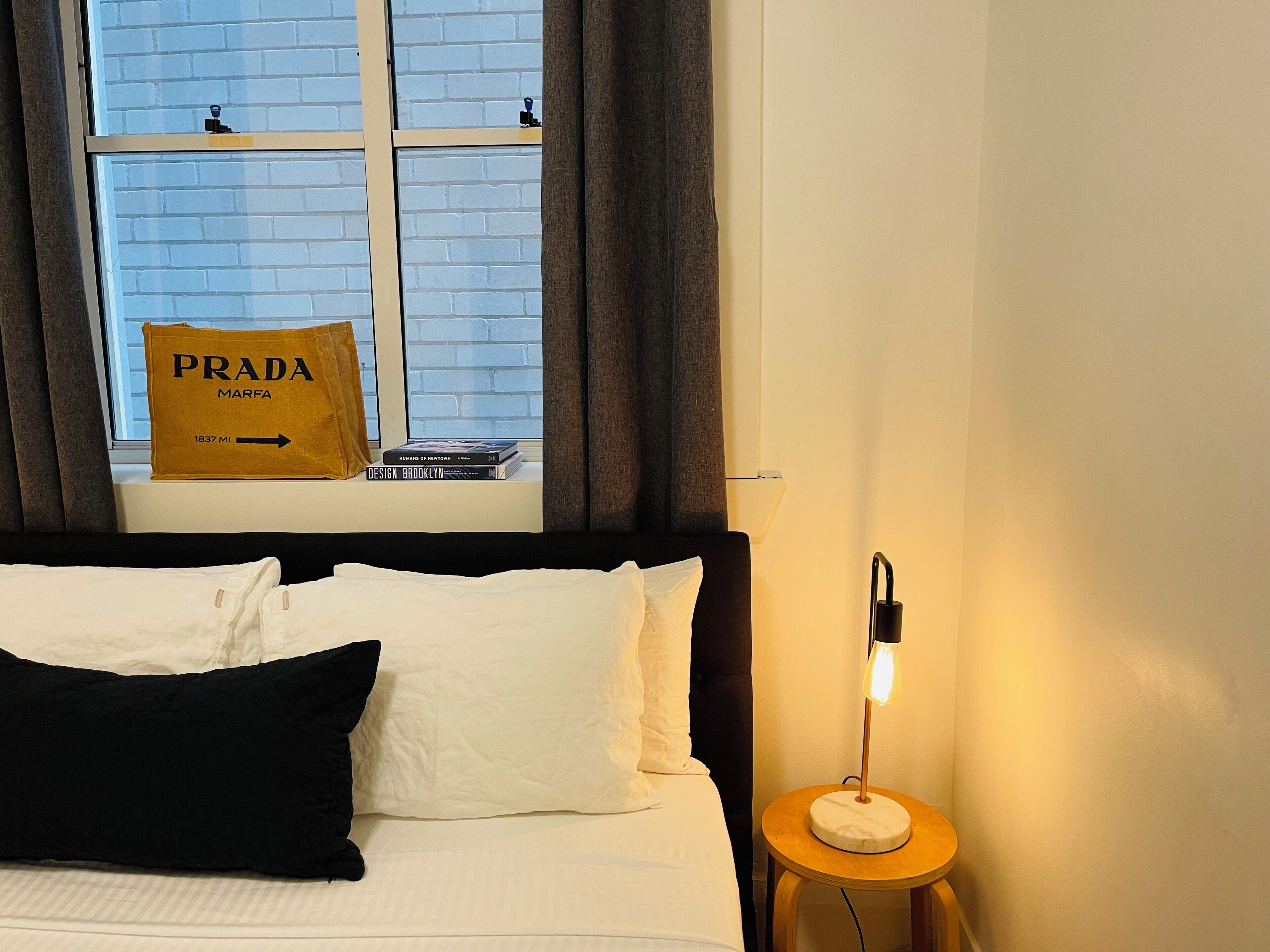 2 soverom, strykejern/-brett, reiseseng for barn og wi-fi (inkludert)