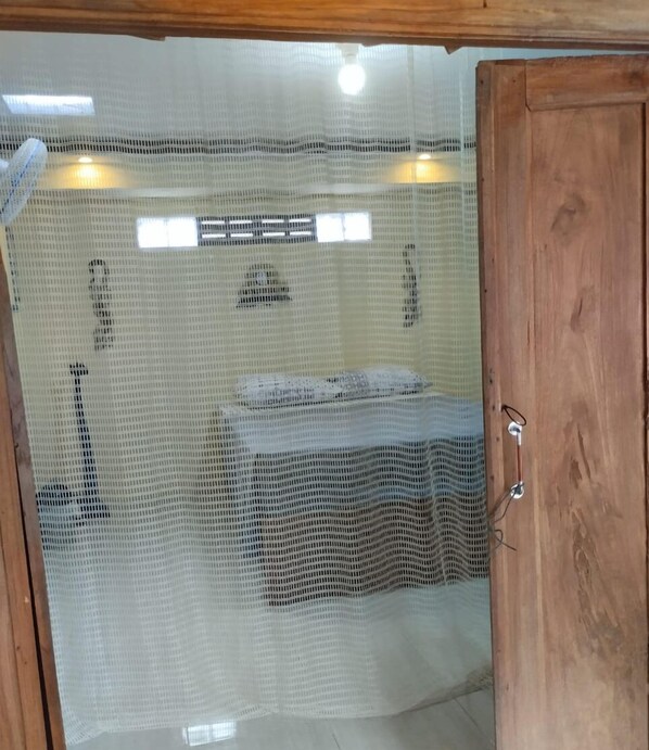 Habitació estàndard | 1 dormitori, decoració individual i roba de llit 
