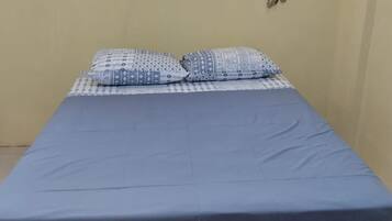 Standard Room | 1 bedroom, individually decorated, bed sheets