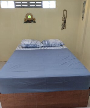 Habitació estàndard | 1 dormitori, decoració individual i roba de llit 
