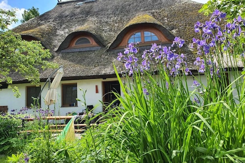 Rückzugsort mit Garten und Familienausstattung