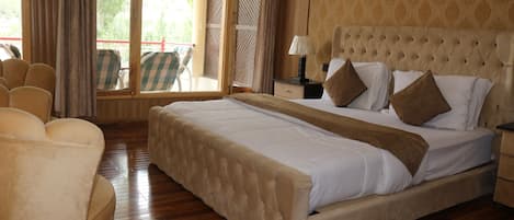 Deluxe Room | 1 bedroom, free WiFi