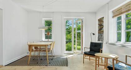 Old local house from 1904 with natural garden.