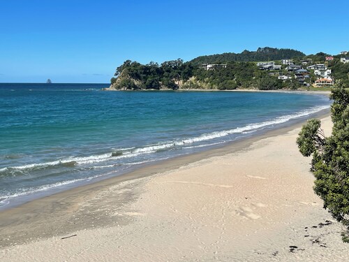 Langs Beach Luxury Apartment