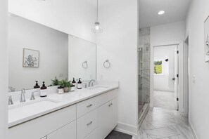Hair dryer, towels