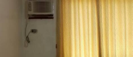 Standard Room | Free WiFi