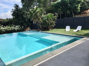 Udendørs pool
