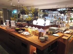 Snack bar - Via Hotel Breeze (New Taipei City)