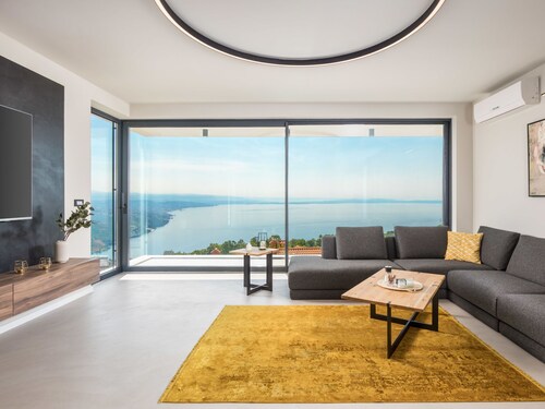 Opatija Sky by Interhome