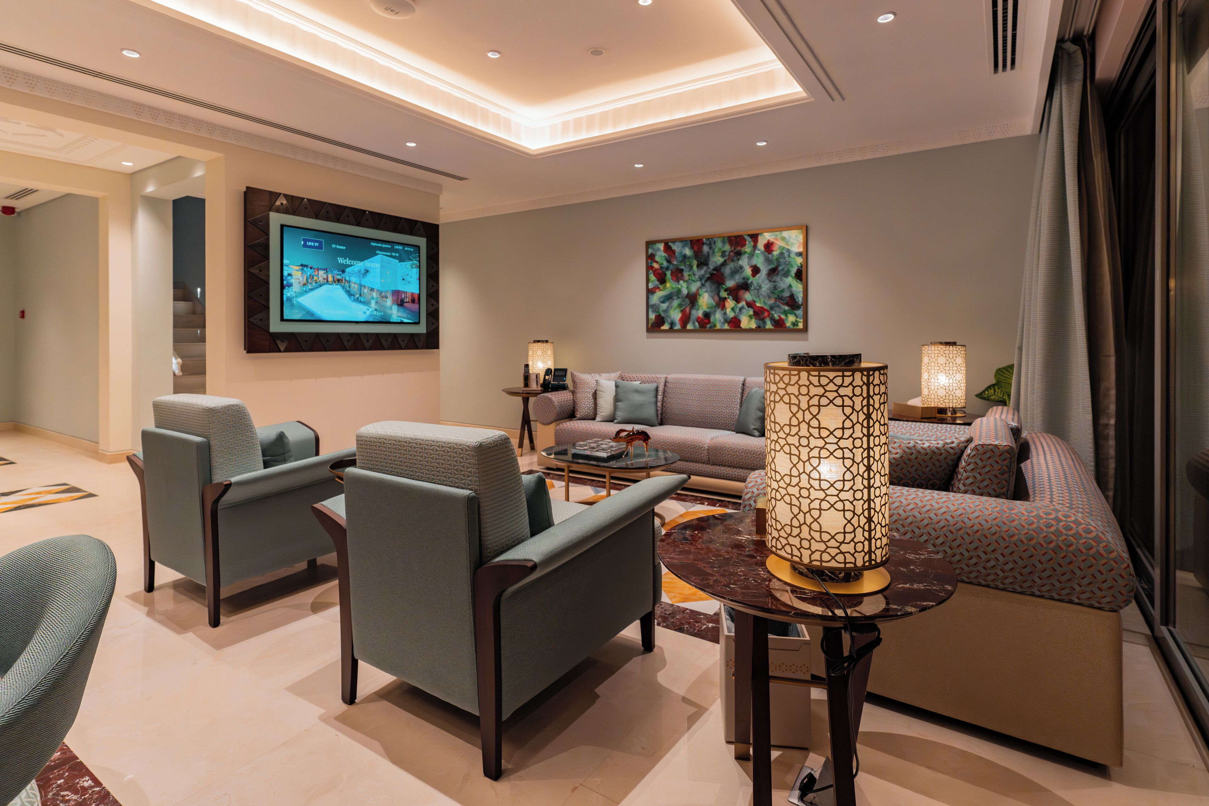 Grand Villa | Living area | Smart TV, Netflix, DVD player, streaming services